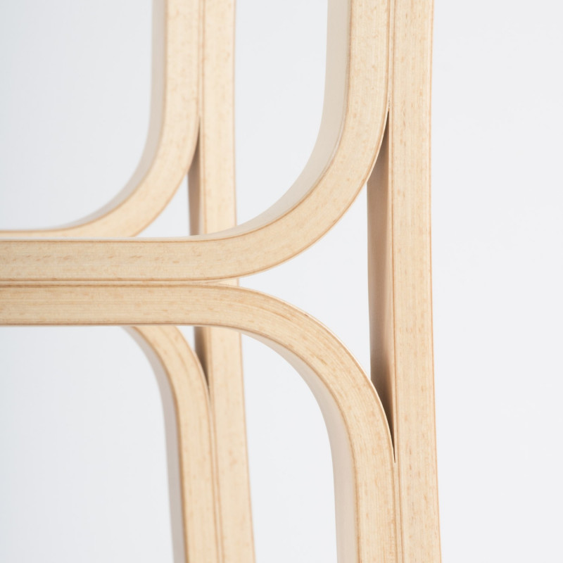 Gabi stacking chair - Natural beech - detail view