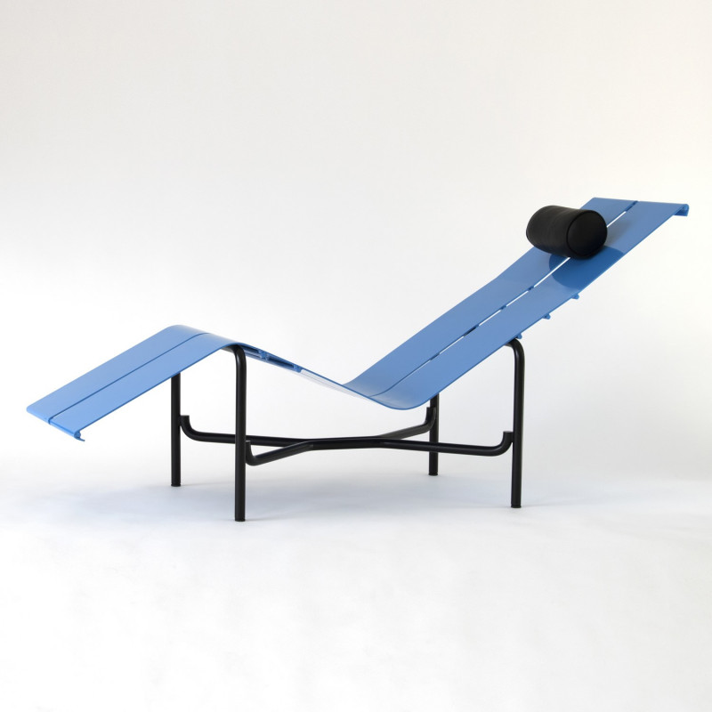 Chaise longue d'intérieur en tôle d'acier flexible PMR