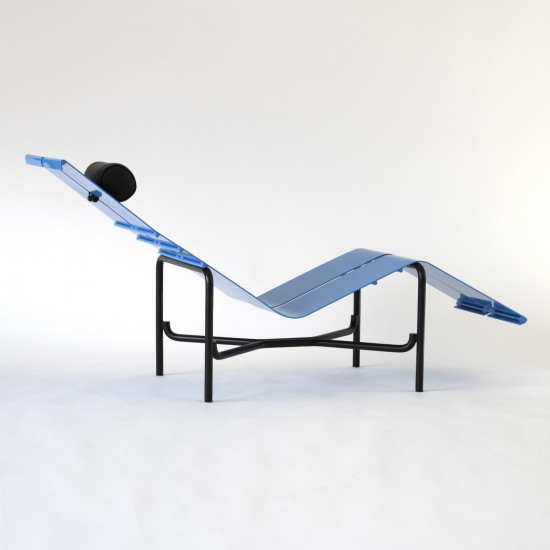 PMR indoor lounge chair in flexible steel sheet - reversed view from back