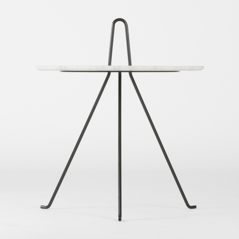 Tipi side table -37cm - Carrara marble - front view