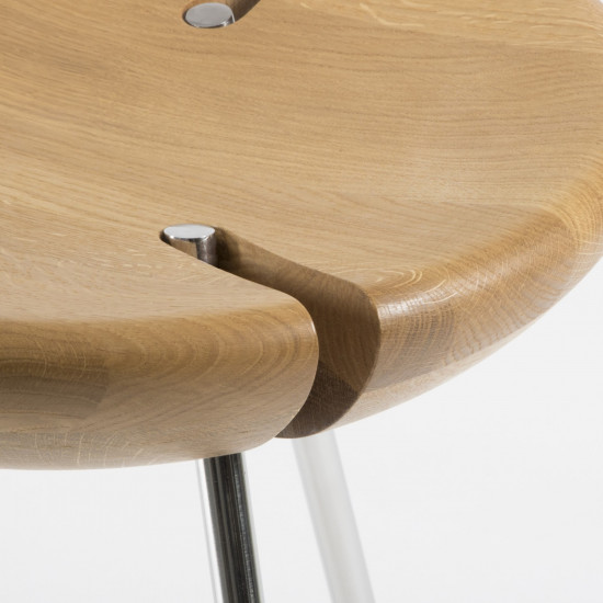 Tribo Wooden Stool - Stainless Steel - Detail view