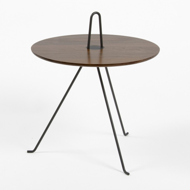 Table d'appoint Tipi - 37cm -  Noyer massif - vue de 3/4