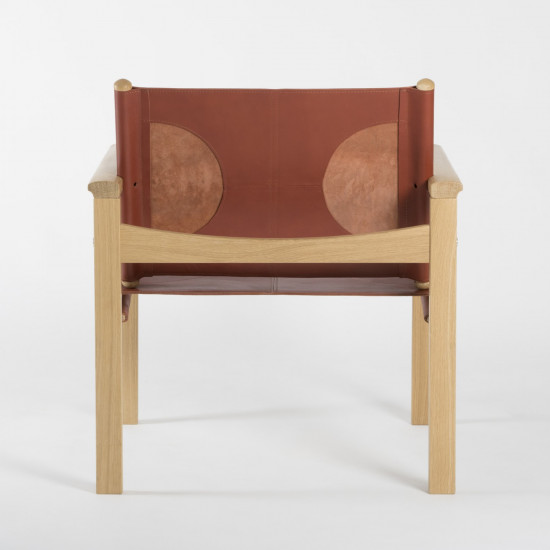 Peglev Armchair - Terracotta leather - Solid oak - back view