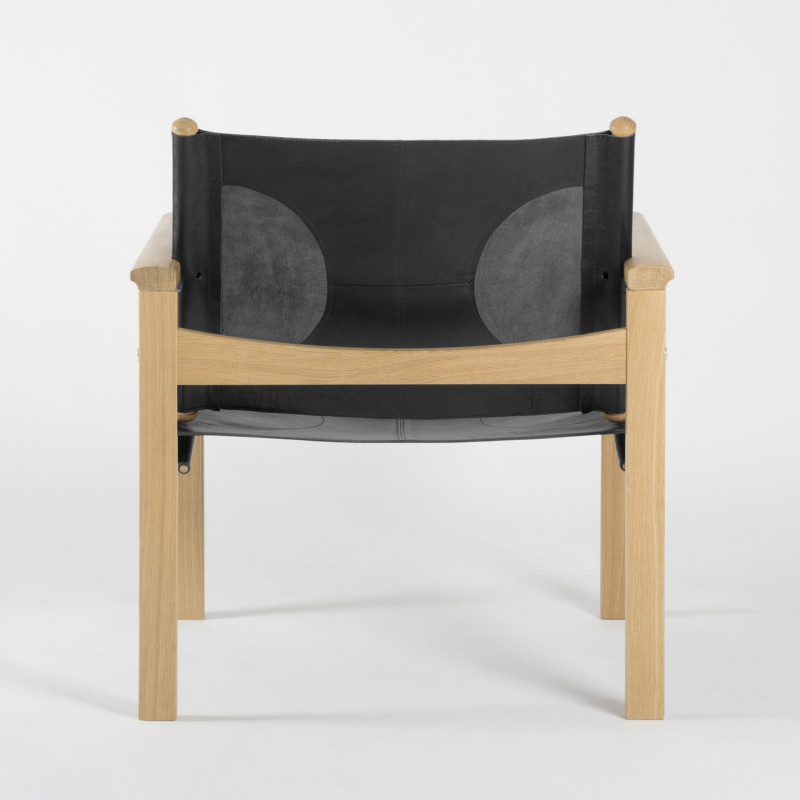 Peglev Armchair - Black leather - Solid oak - back view