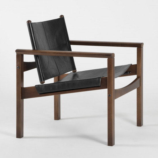 Peglev Armchair - Black leather - Solid walnut - 3/4 view