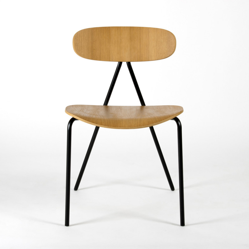 Lagoa Stacking Chair - Oak and steel - front view